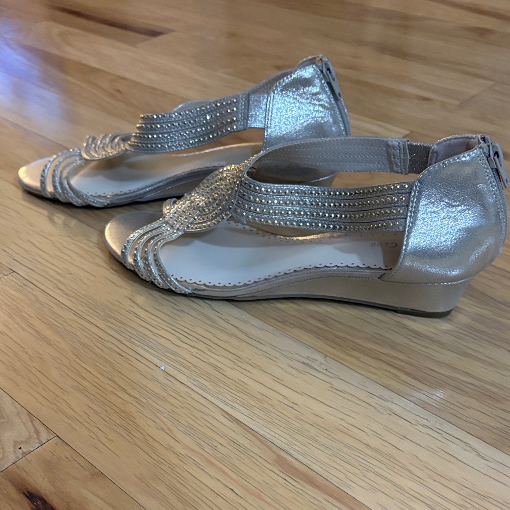 Charter Club Silver Heeled Sandals. Size 12. NOWT. - Picture 4 of 6